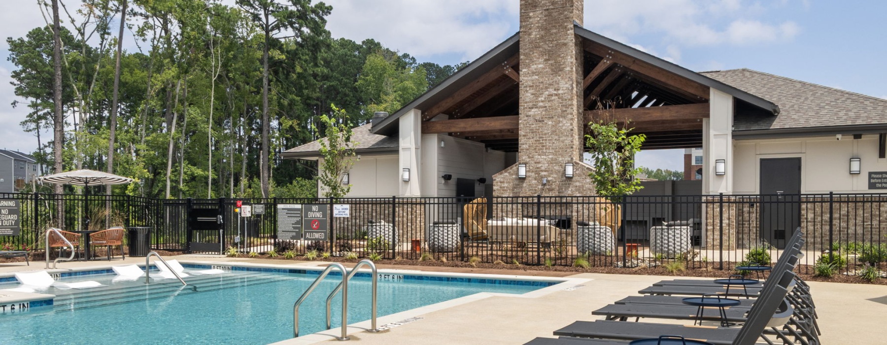 Apex Luxury Apartment Amenities